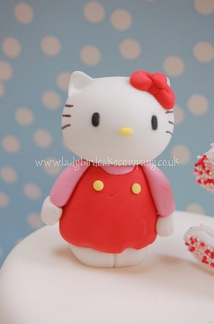 Hello Kitty birthday cake