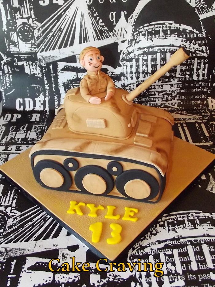 army tank cake