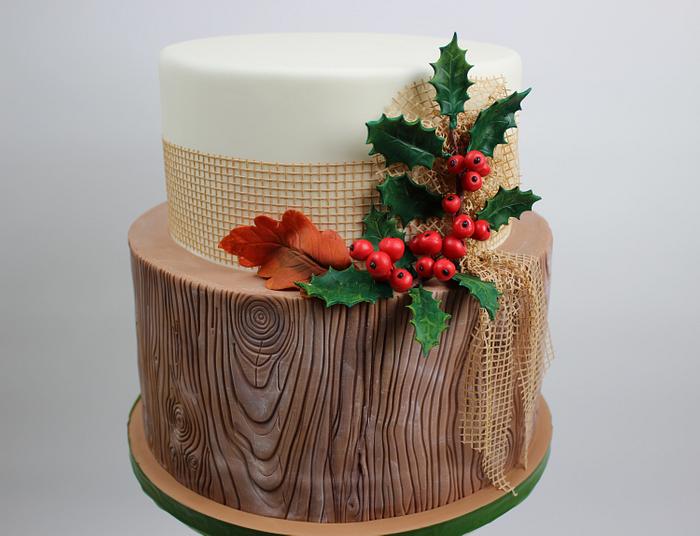 wooden cake with ilex decoration