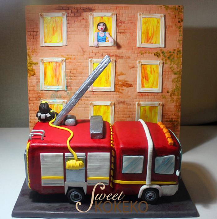 3D Firetruck Cake