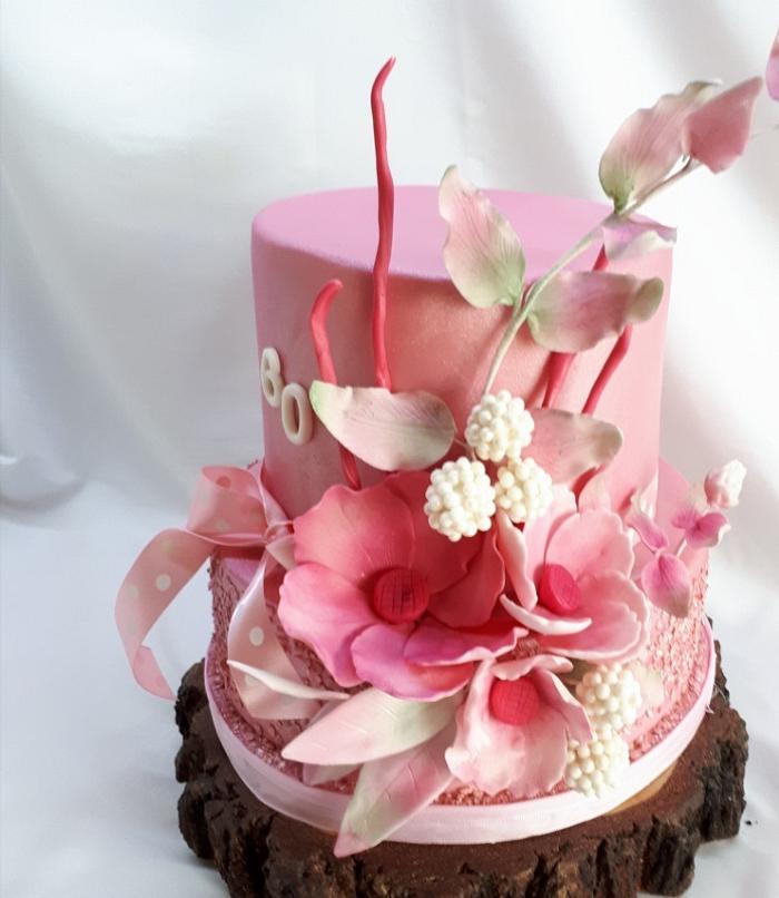cake for birthday in pink