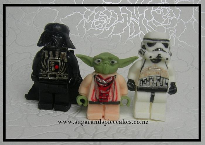 "May the Force be with your Sugar!" Star Wars Fondant Cake Toppers