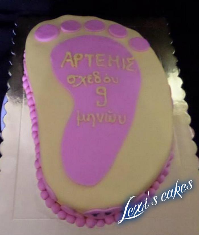 artemis first step cake