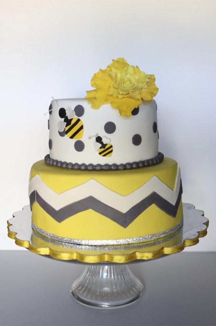 Mommy- to- BEE Shower Cake!
