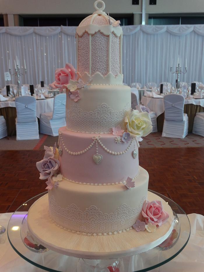 Vintage Birdcage Wedding Cake