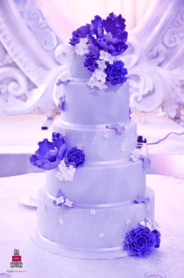{Lavender Love} Wedding Cake