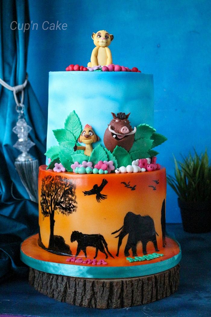Simba lion King cake 