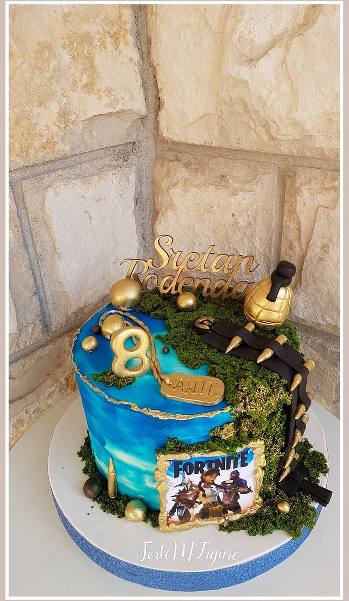 Fortnite bday cake