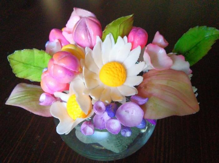 Sugarpaste flower bouquet