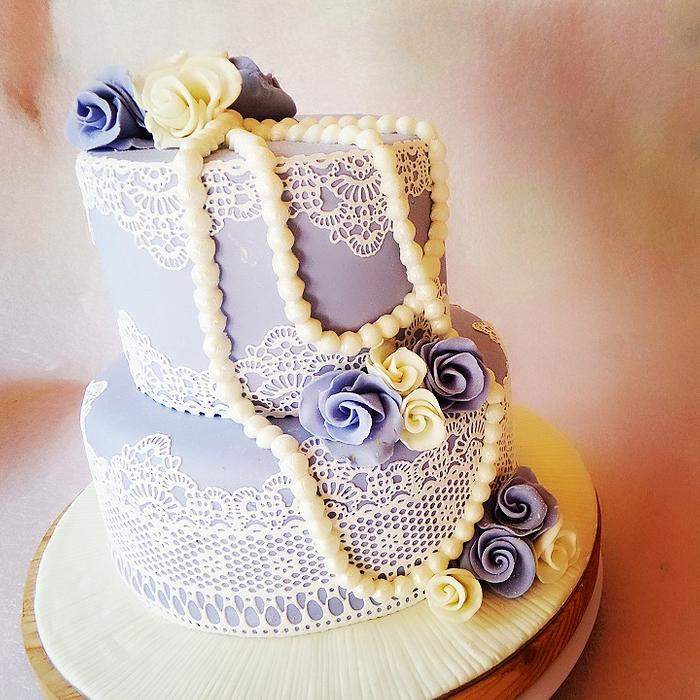 Lace and lavander cake