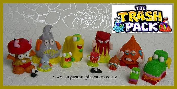 The Trash Pack! The Gross Gang in your Garbage! Cake toppers...