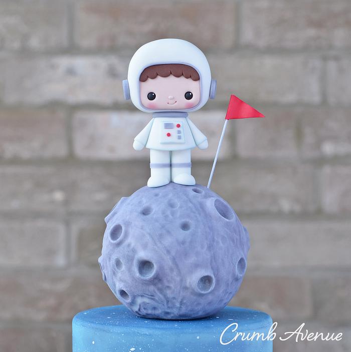 Cute Astronaut Cake Topper