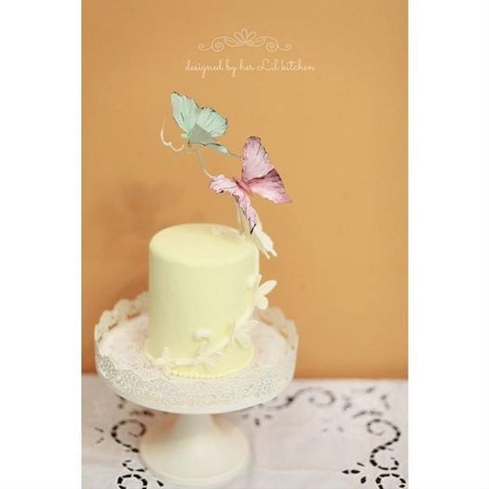 Butterflies cake