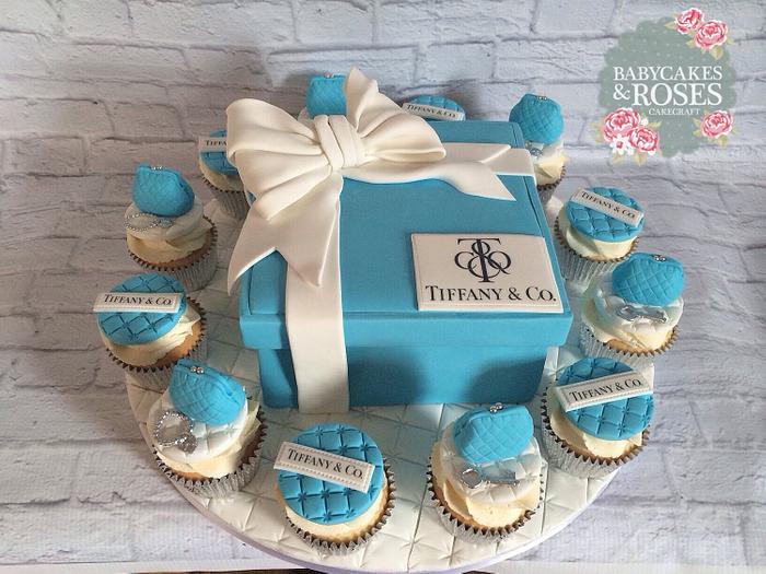 Tiffany Box Cake & Cupcakes