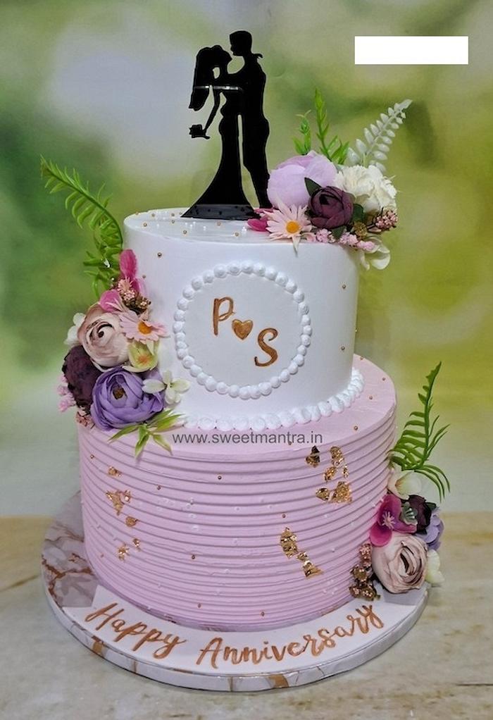 Double layer cake for Ring Ceremony