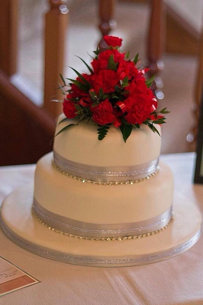 Diamond wedding anniversary cake