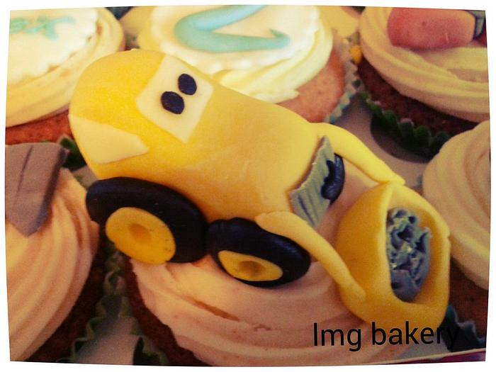 tractor and digger cupcakes