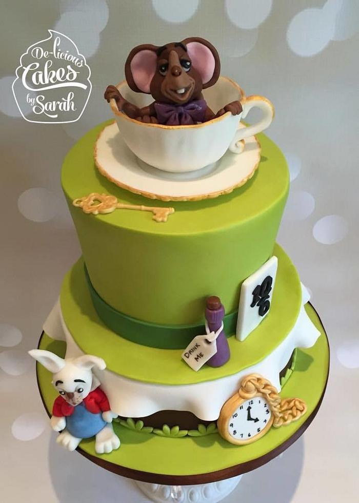 Mad Hatters teaparty, Alice cake