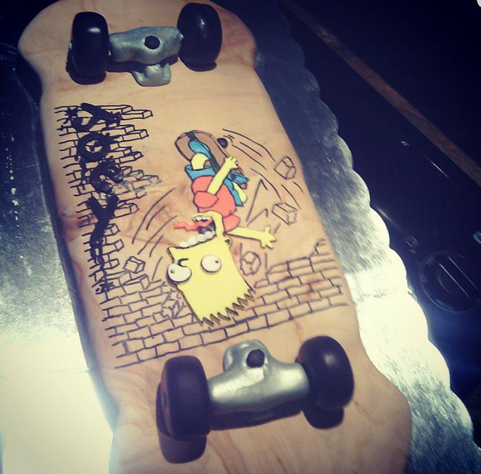 Bart  Simpson Skateboard Cake