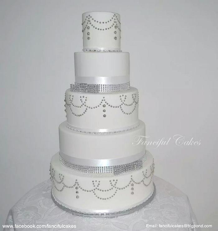 5 tier vintage bling wedding cake