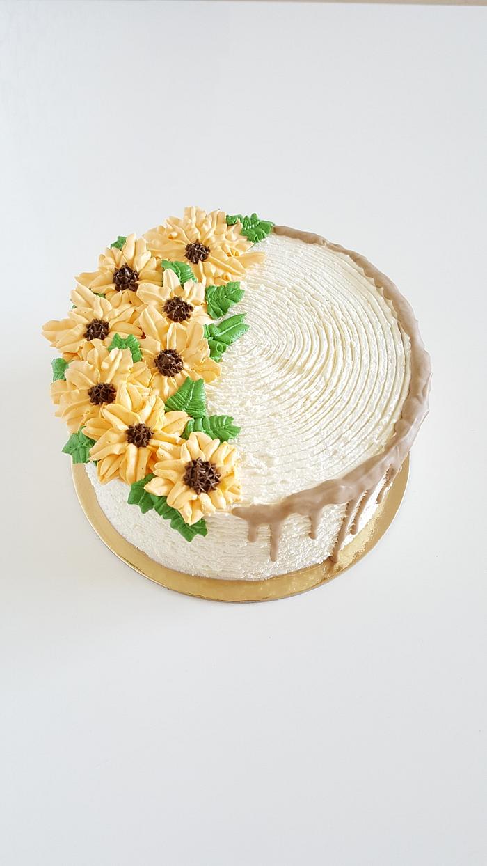Sunflower drip cake