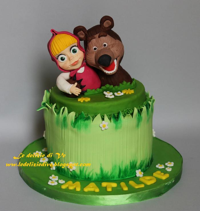 MASHA AND THE BEAR CAKE