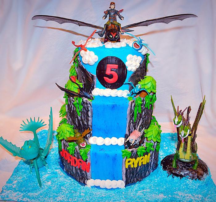 Toothless Cake ~ A Dragon Cake - Twitchetts