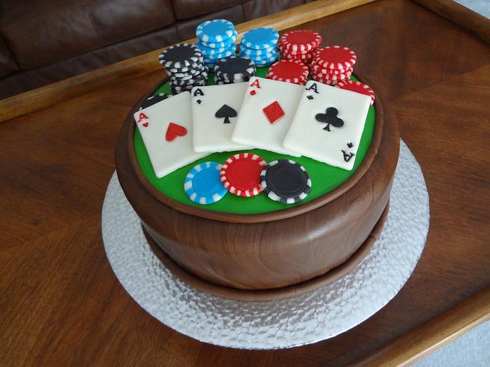 Poker Card Cake 