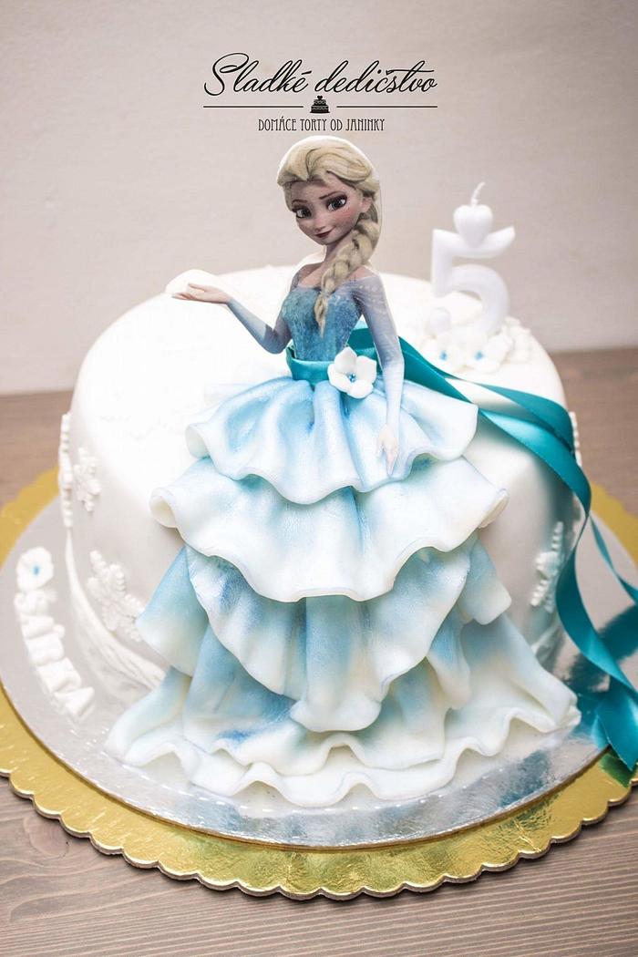 Elsa Frozen 2 Doll Cake-happymobile.vn