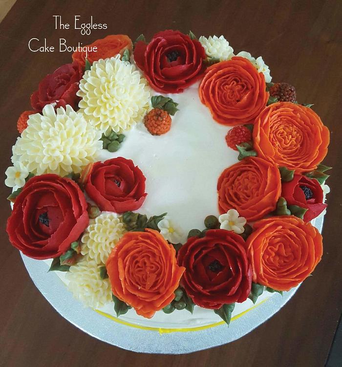 Floral fresh cream Wedding anniversay cake 