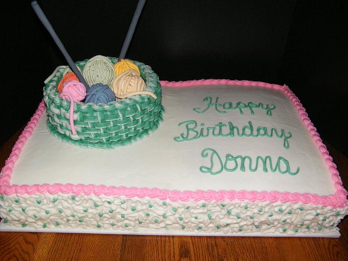 A knitter's birthday cake