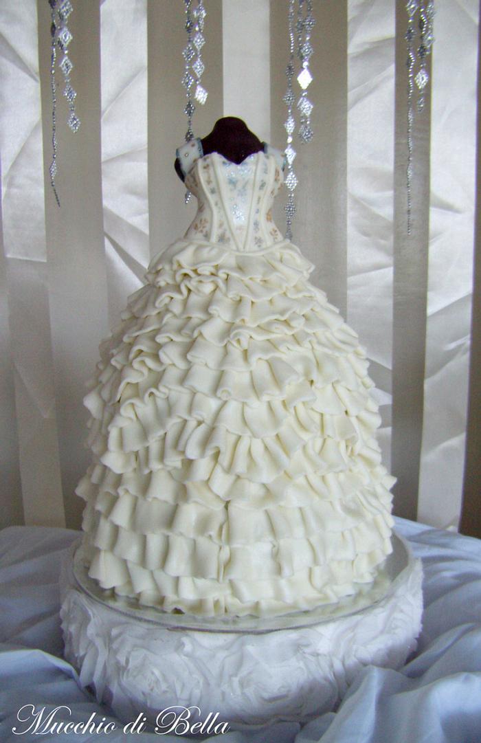 Bridal Mannequin Cake