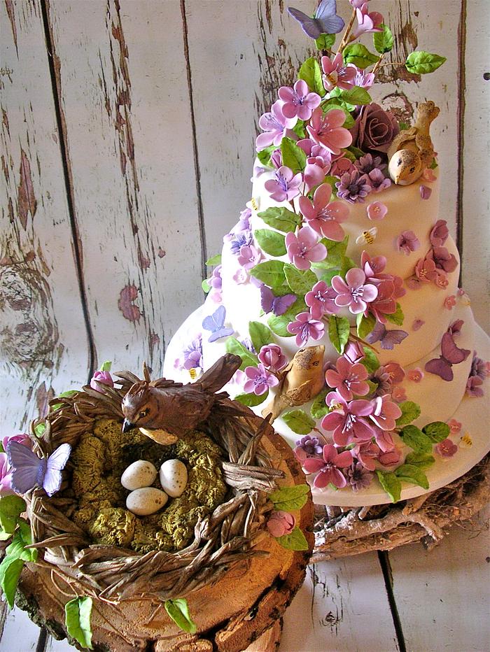 Woodsy wedding cake