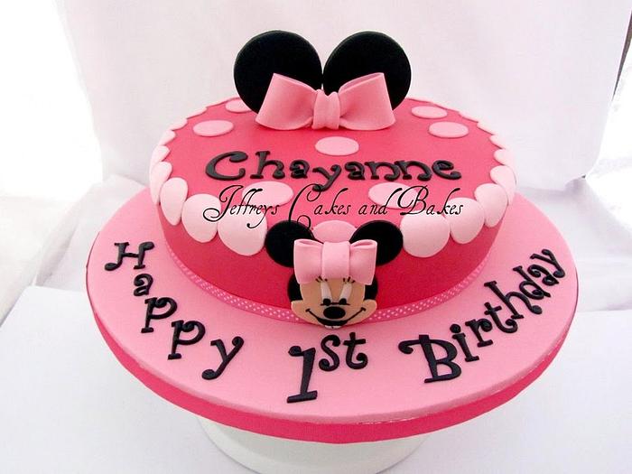 Minnie Cake