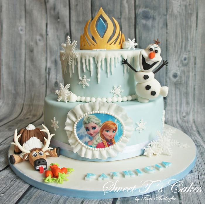 Sven and Olaf Frozen Cake