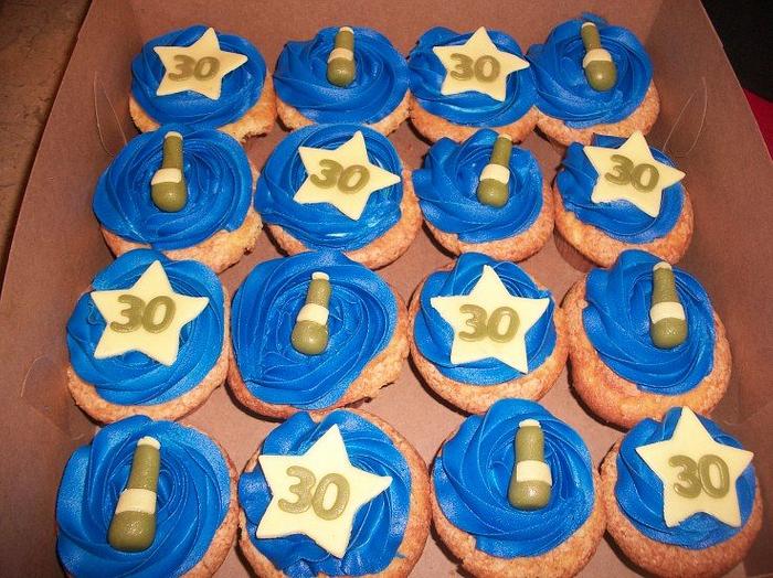 KU Alumni 30th Birthday Cupcakes