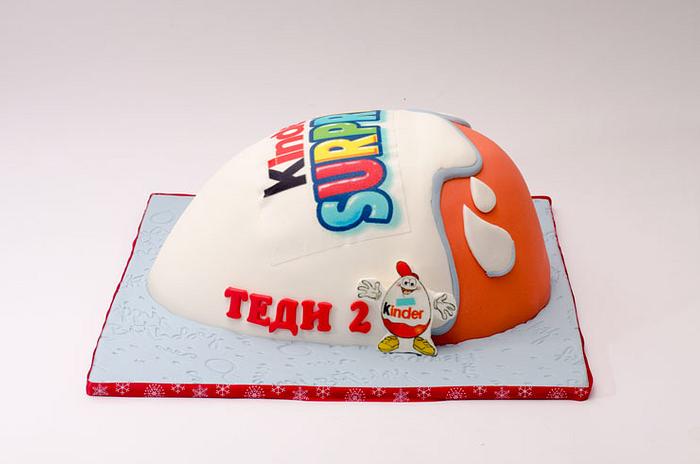 kinder surprise cake