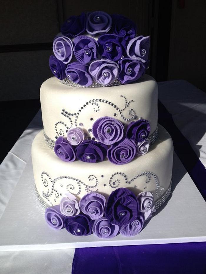 Lavender Roses Wedding Cake