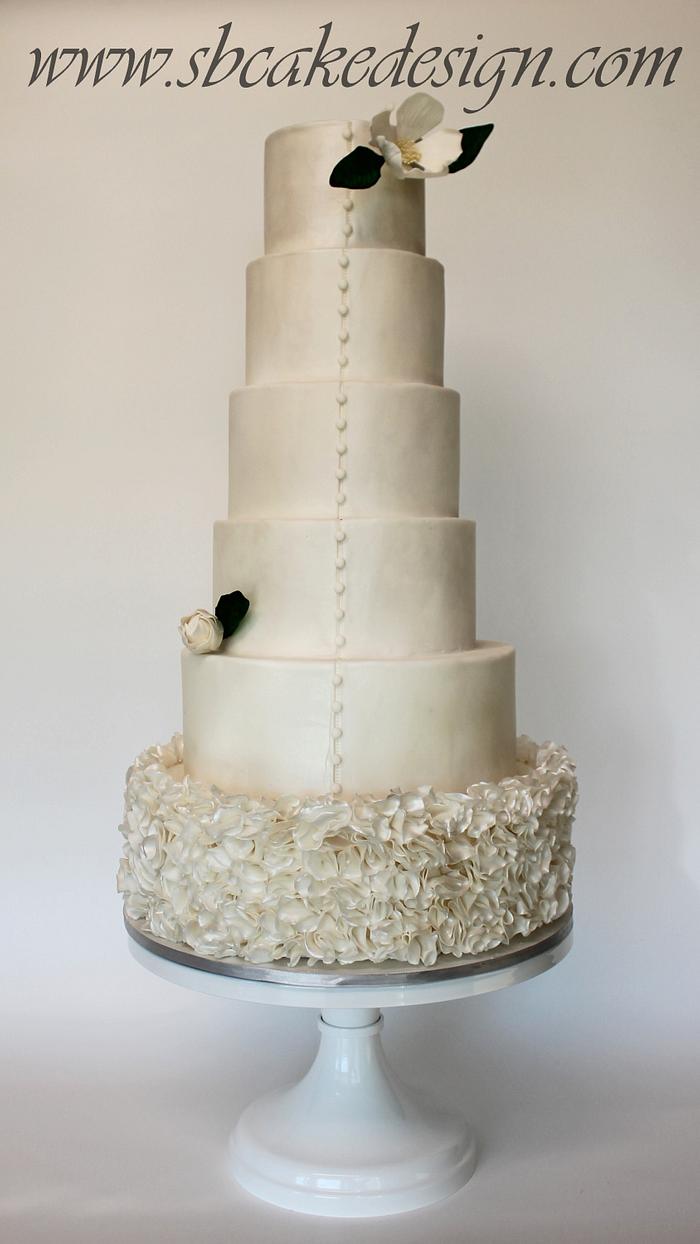 Elegant Ruffle Wedding Cake