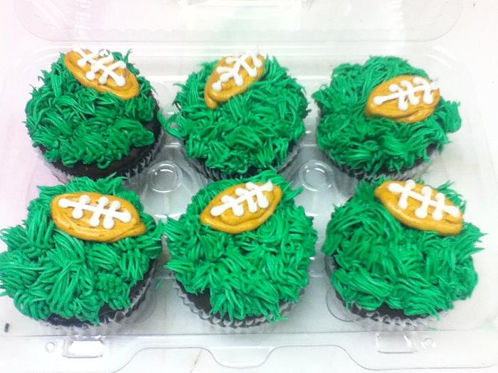 Football Cupcakes 