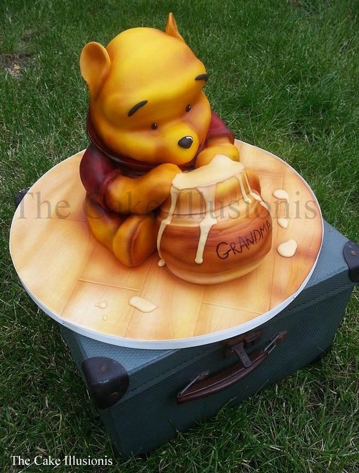 Pooh Bear Cake 
