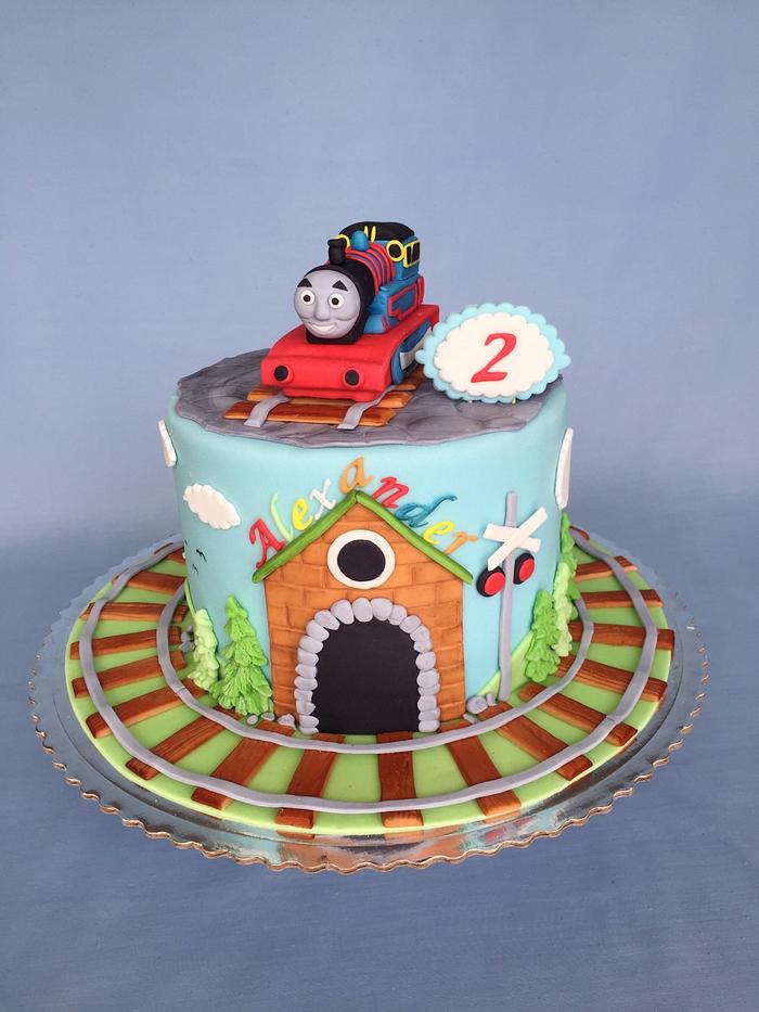 Thomas train cake 