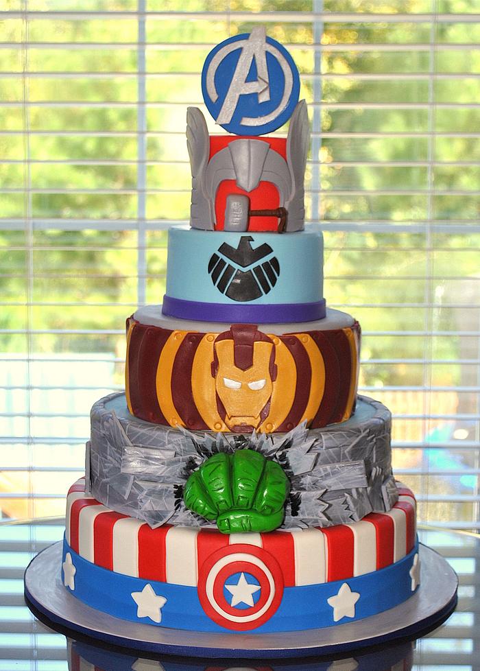 HOW TO THROW THE ULTIMATE CAPTAIN AMERICA BIRTHDAY PARTY
