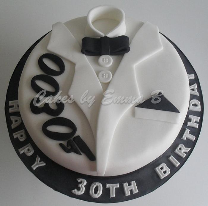 0030 James Bond Cake