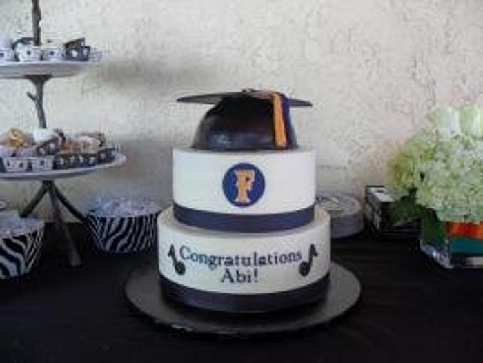 Cal State Fullerton graduation cake