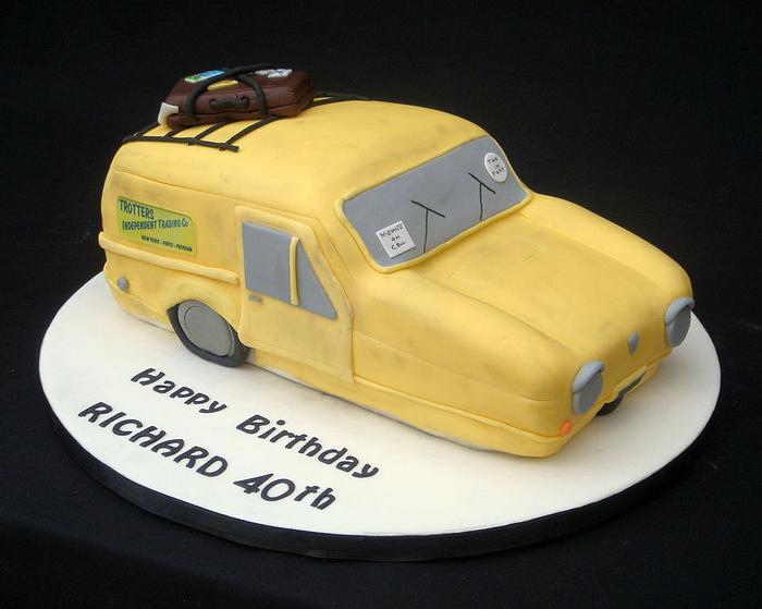 Only Fools and Horses Robin Reliant Novelty Cake