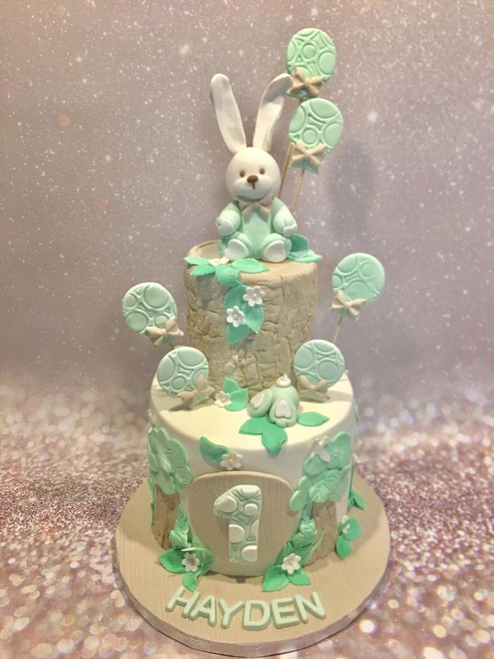 Rabbit cake 
