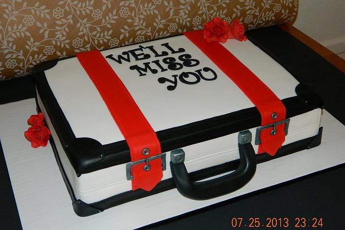 Suitcase Cake!