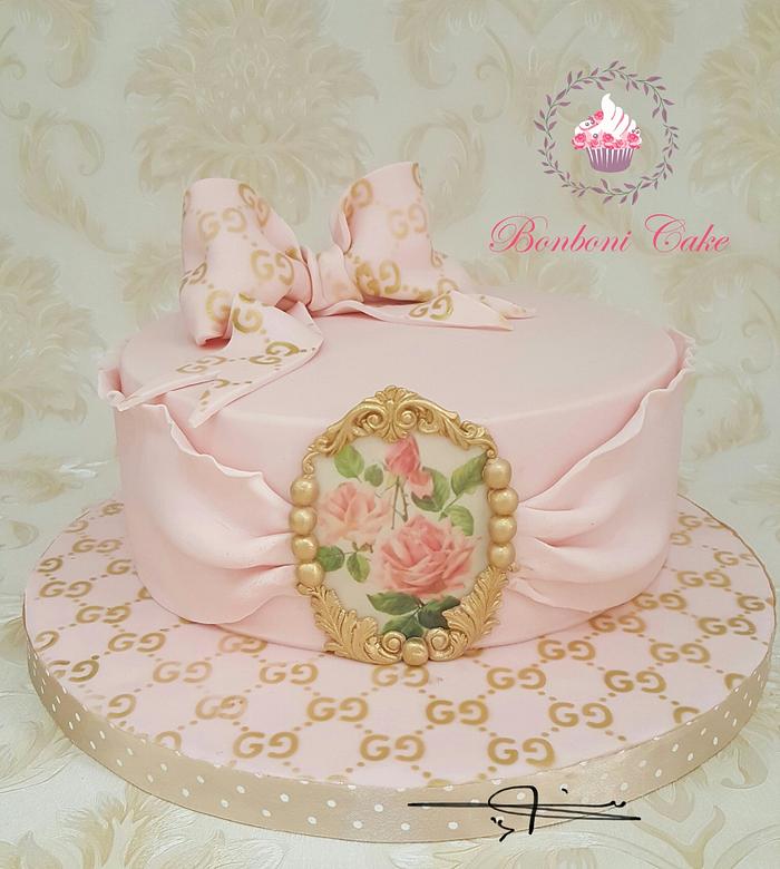 Gucci design cake