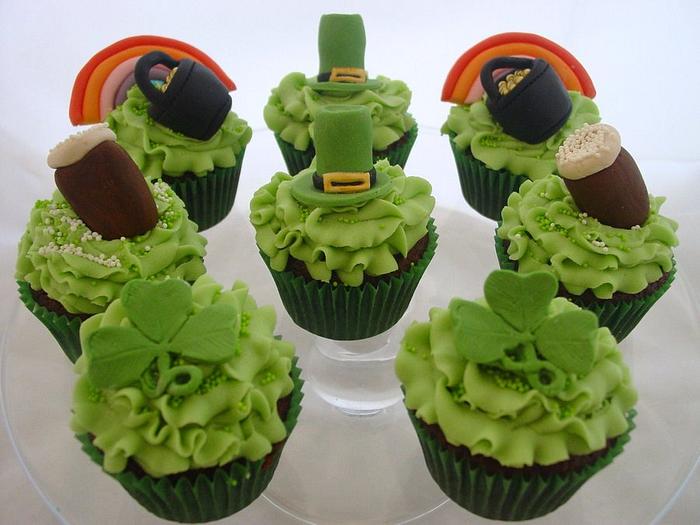 St Patrick's day cupcakes - Guinness Chocolate with Baileys buttercream